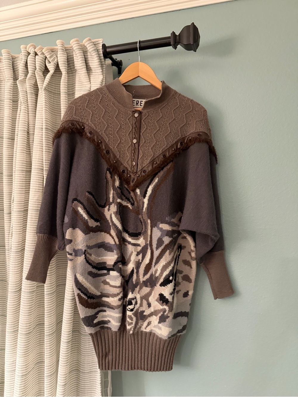 Erez Vintage Taupe & Gray Zebra-Print Knit Sweater wool M